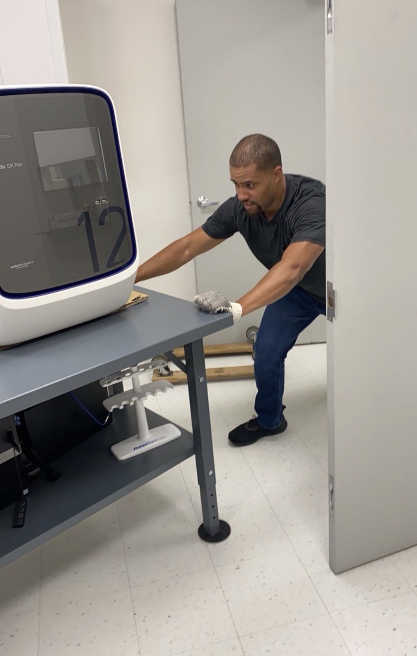 Lab analyzer walked out of a clinical suite